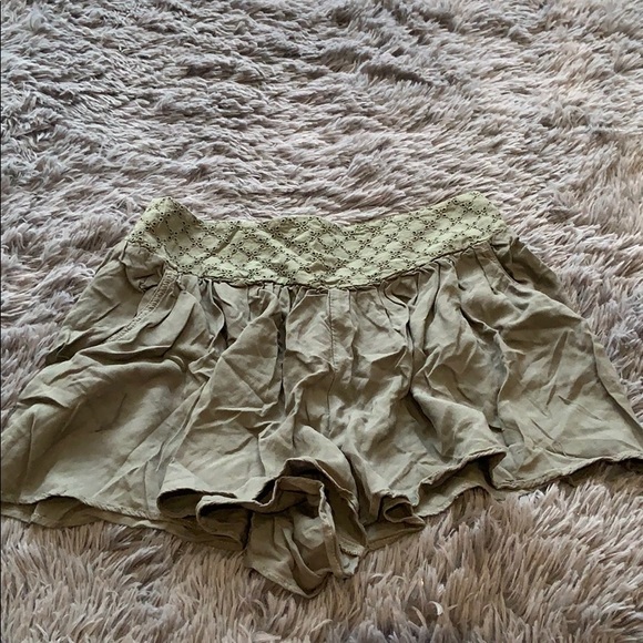 AE flowy shorts - Picture 1 of 2